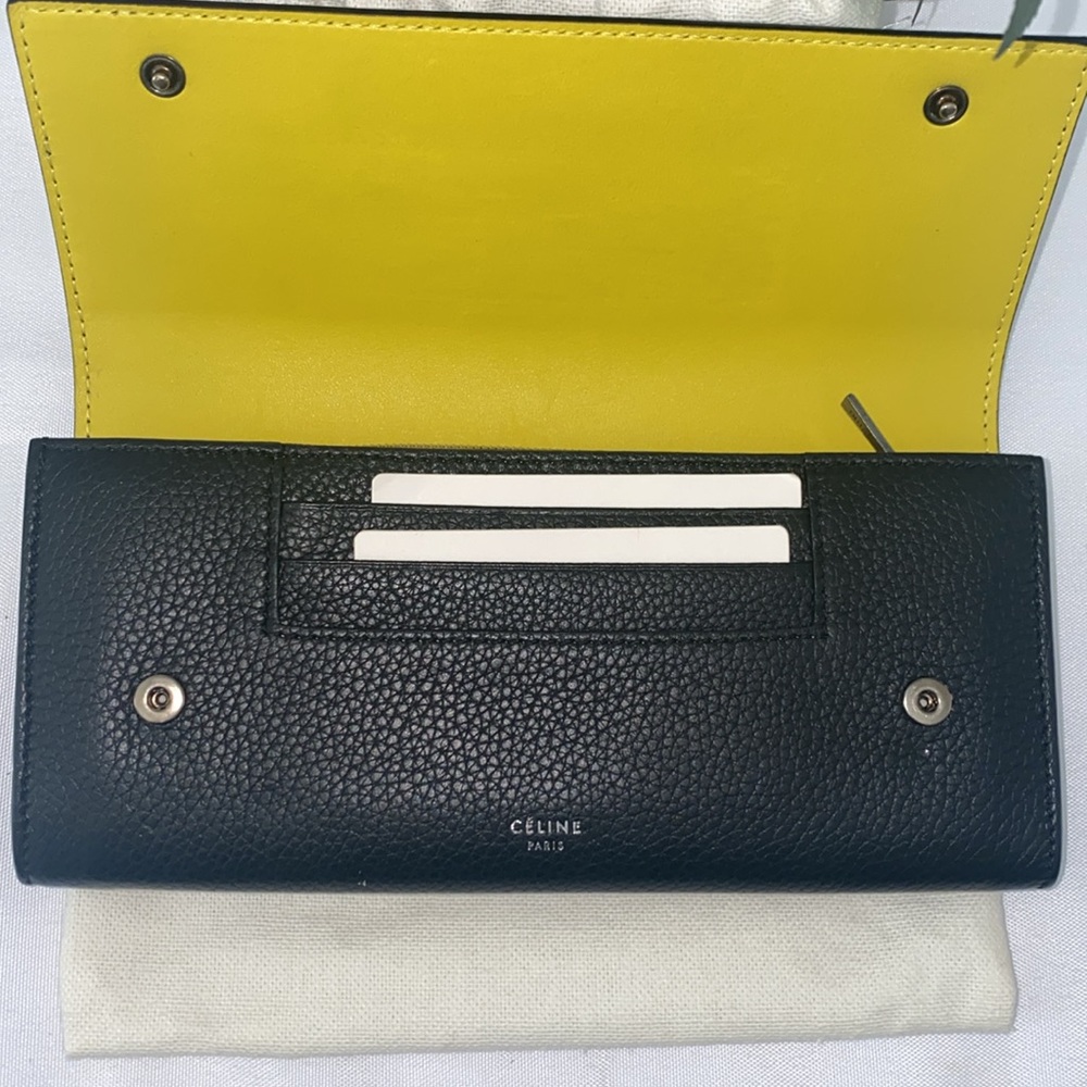 Celine Wallet - Picture 6 of 10